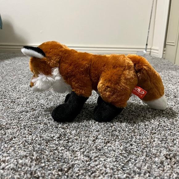 Wild Republic Eco-Friendly Stuffed Animal Red fox; really like new - Picture 13 of 14